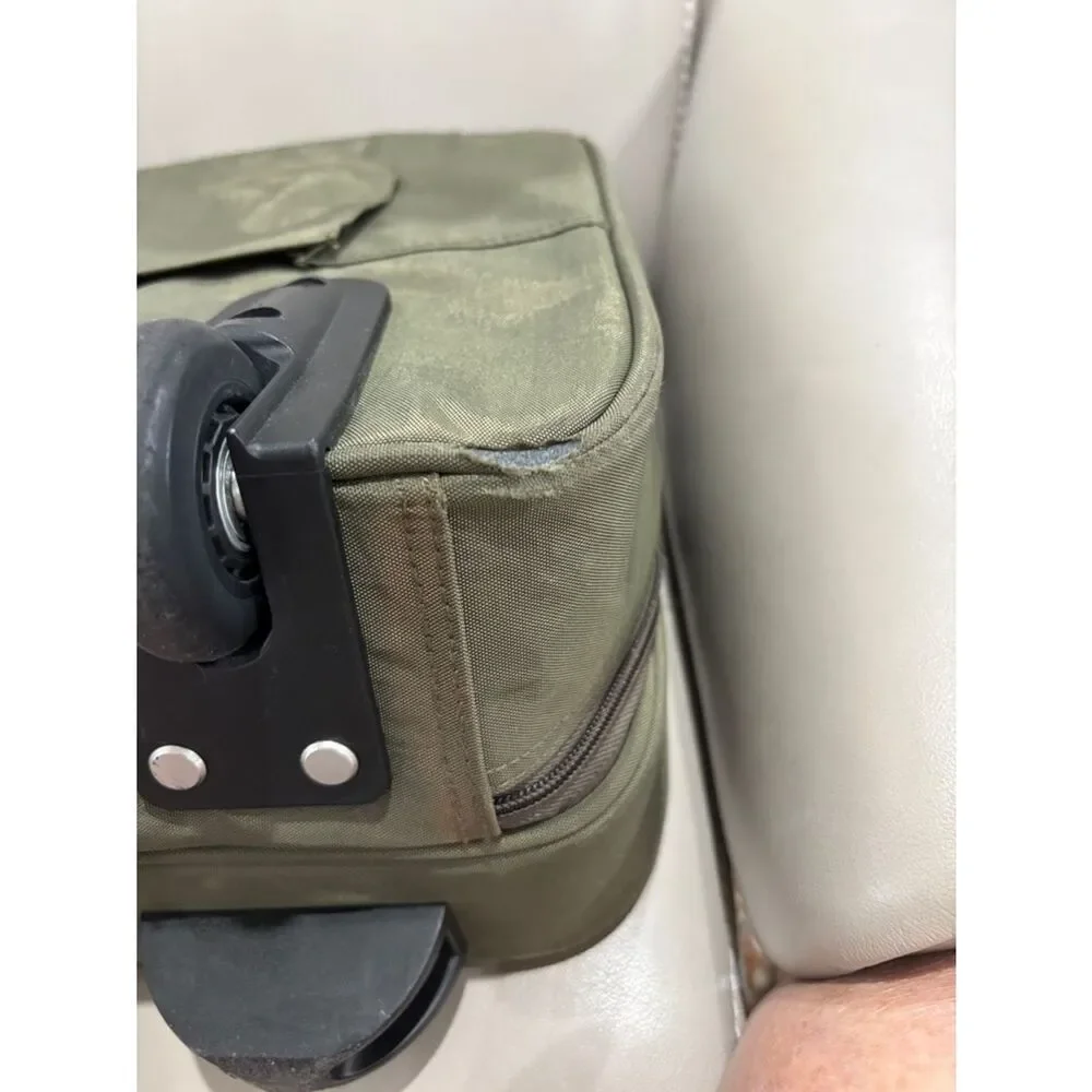 baggalini 4-Wheel Rolling Tote